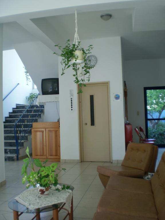 Pension Gina Méthana Exterior foto